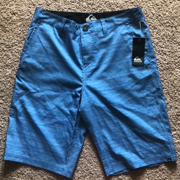 Men’s Quiksilver Short - Picture 1 of 5